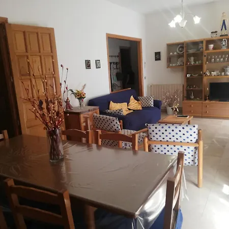 Casa Giusy アパート Tortorici